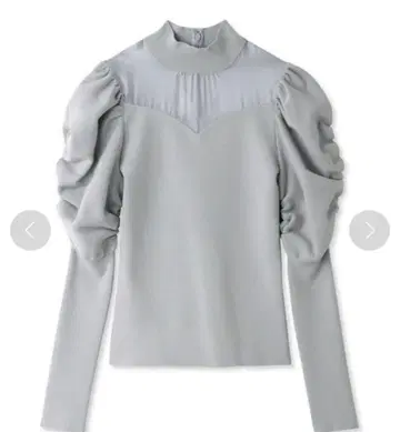 Sustainable 데콜테 시어 니트 풀오버 색스 블루