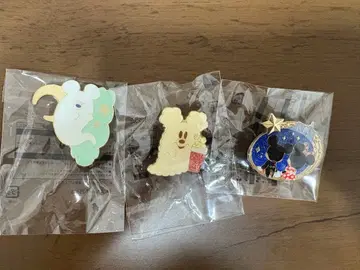 디즈니 핀 배지 세트