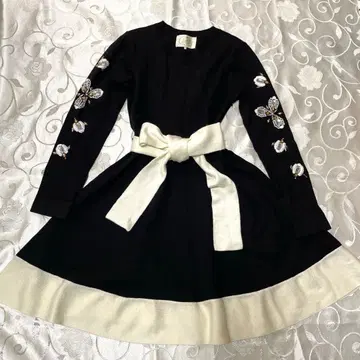 Chesty 체스티 투톤 비쥬 니트 원피스