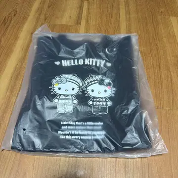 새상품 헬로키티 토트백 ( 흑백 걸리시 쌍둥이 코디 )