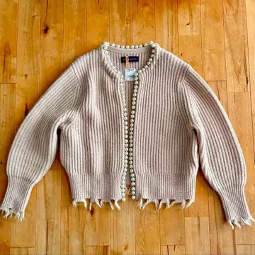 새상품급 MADISONBLUE 베이지 펄 가디건 01