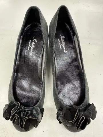 그레이 플라워 장식 플랫슈즈 낮은 힐 천연 가죽