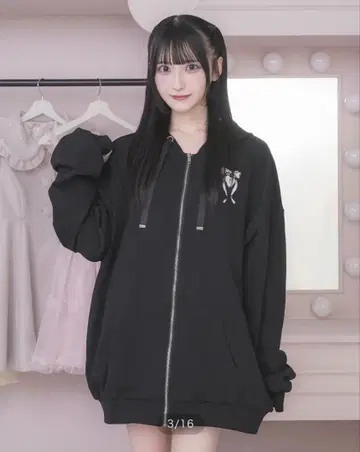 pium 백 크로스 오버 사이즈 후드티