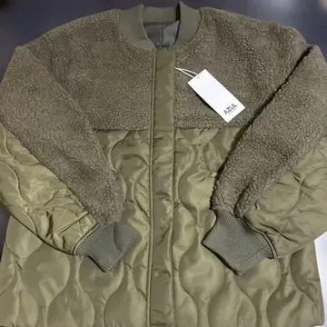 AZUL BY MOUSSY 보아 & 퀼팅 도킹 자켓