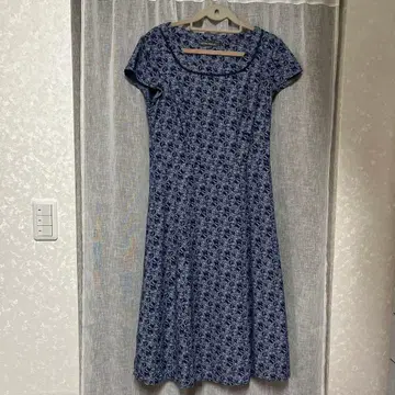 LAURA ASHLEY 꽃무늬 반팔 롱 원피스 사이즈 9