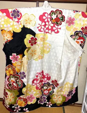 화이트 x 블랙 벚꽃 모란 후리소데 기장 161