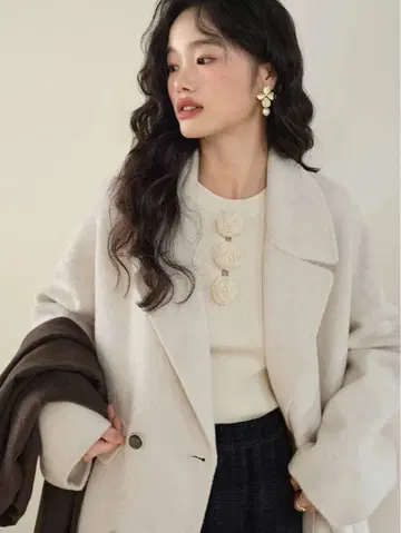 KUOSE 더블 브레스트 울 코트 미사용 새상품