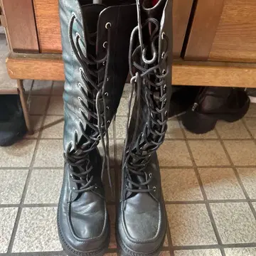 블랙 가죽 롱 부츠