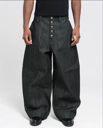 Menes Okayama Raw Loose fit Jeans