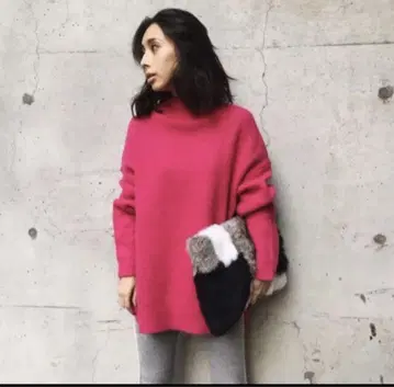 아메리 빈티지 플랫 넥 오버 니트