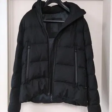 TATRAS 블랙 다운 자켓