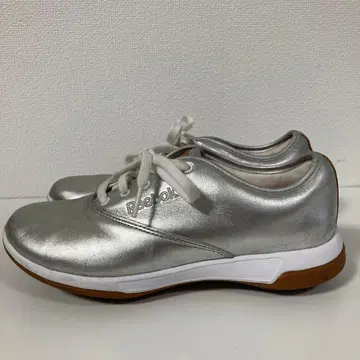 리복 이지톤 실버 스니커즈 23cm