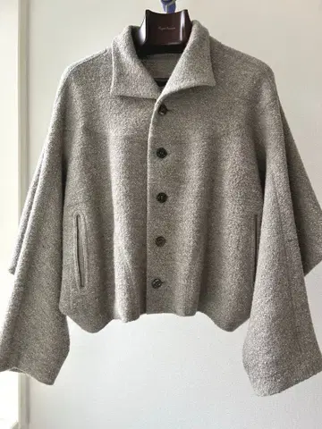 요건 레일 울 실크 숏 자켓