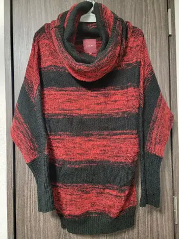 SEANA 시이나 돌먼 니트 터틀넥 레드 블랙 보더