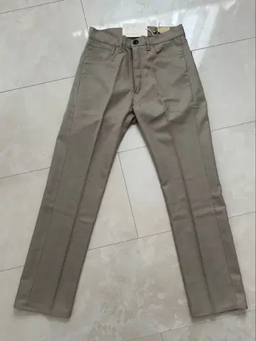 미사용품 cantate 팬츠