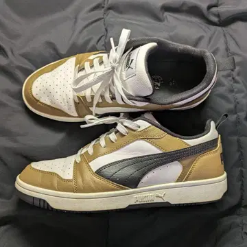 푸마 리바운드 V6 로우 26cm 카키 브라운