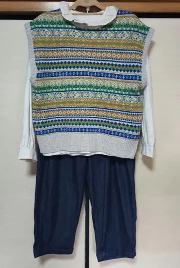 새상품 도쿄칸칸 니트 베스트 패턴 편직