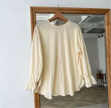 bonny 벌룬 슬리브 셔츠