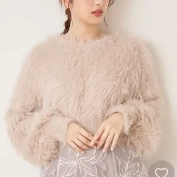 Noela 샤기 V넥 니트 82 베이지