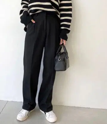 CANAL JEAN via j 웜 턱 팬츠