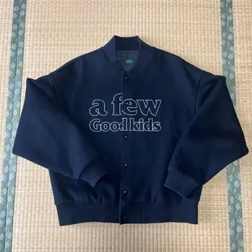 a few Goodkids / 바시티 자켓