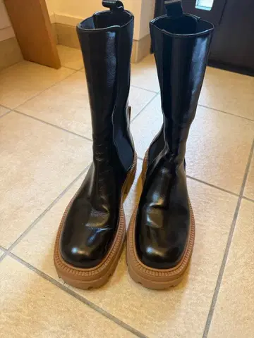 사이드 고어 부츠 블랙 통굽