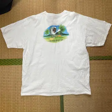 Lion Rock Beach Bar T셔츠 화이트