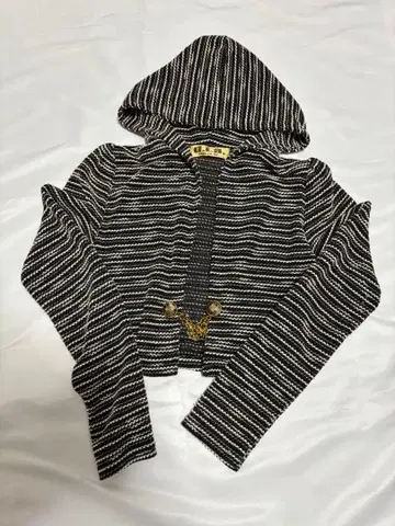 d.i.a 숏 기장 가디건 자켓