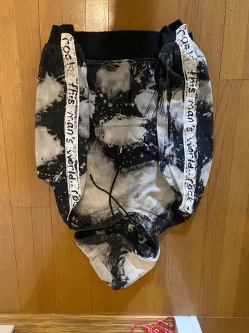 최종 가격 인하 ZARA 타이다이 패턴 후드 부착 후드티