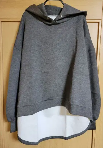 AMELY 본딩 후드티