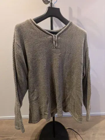 us 구제 의류 Bobbie Brooks 그레이 헨리넥 니트