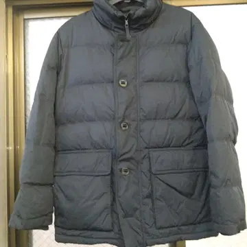 유니클로 블랙 다운 자켓 L 사이즈