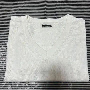 chaos 실크 네이비 릴리 V넥 풀오버