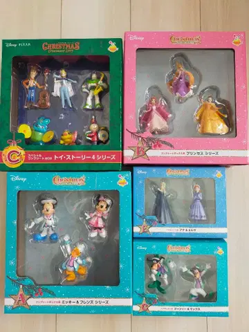 디즈니 크리스마스 오너먼트 피규어 세트