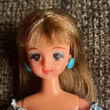 타카라 제니 바비 블루 아이섀도우