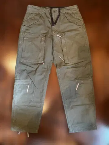 ENGINEERED GARMENTS 에어크루 팬츠