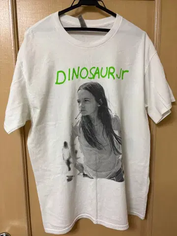 DINOSAUR Jr. T셔츠 L 사이즈