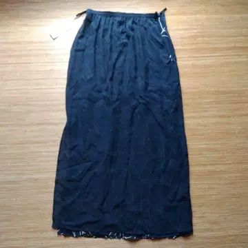 실크 블랙 타이트 스커트 골드 컬러 라인