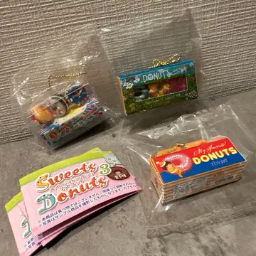 초 리얼! 박스형 스위트 도넛 마스코트 3 3종 세트 즉시 구매 가능