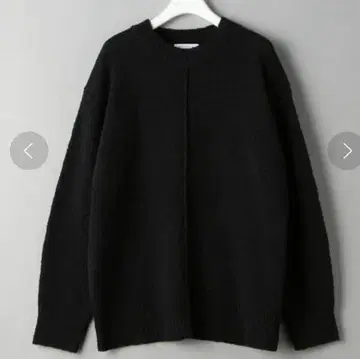 부클레 크루넥 니트 풀오버