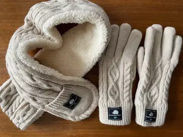 SCANDINAVIAN FOREST 장갑 & 티펫 세트