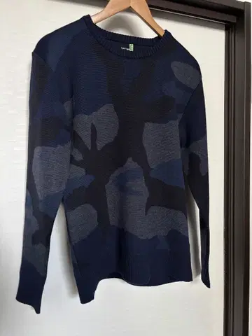 1PIU1UGUALE3 카모플라쥬 카모 camo 니트 골프웨어 스웨터