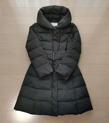 프로포션 바디 드레싱 벨트 다운 코트 블랙