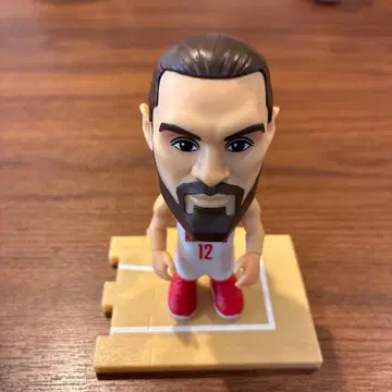 농구 선수 피규어 번호 12 아담스