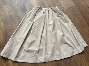 베이지 플레어 스커트 사이즈 38