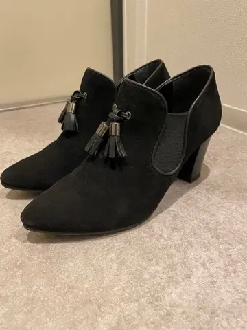 DIANA 부티 숏부츠 23.5cm 태슬 스웨이드