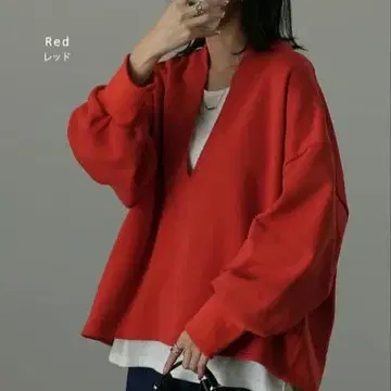 [미사용 새상품] HUG.U 트레이닝복 맨투맨 깊은 V넥 맨투맨