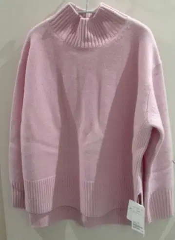 라이트 핑크 하이넥 니트 XS