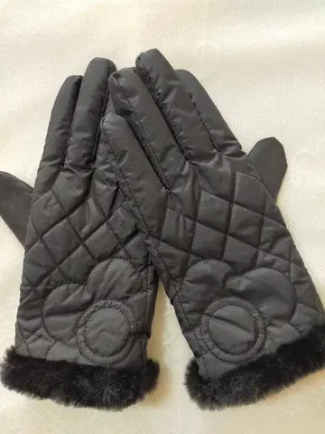 [마리콴트] 미사용 퀼팅 장갑 블랙