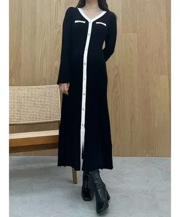 새상품 MERCURYDUO 바이컬러 배색 리브 머메이드 니트 원피스